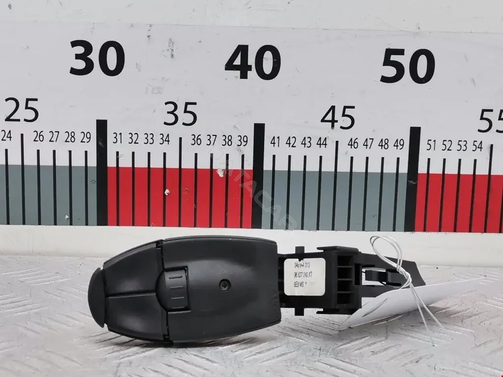 Джойстик управления мультимедиа 6242Z7, 96637240XT