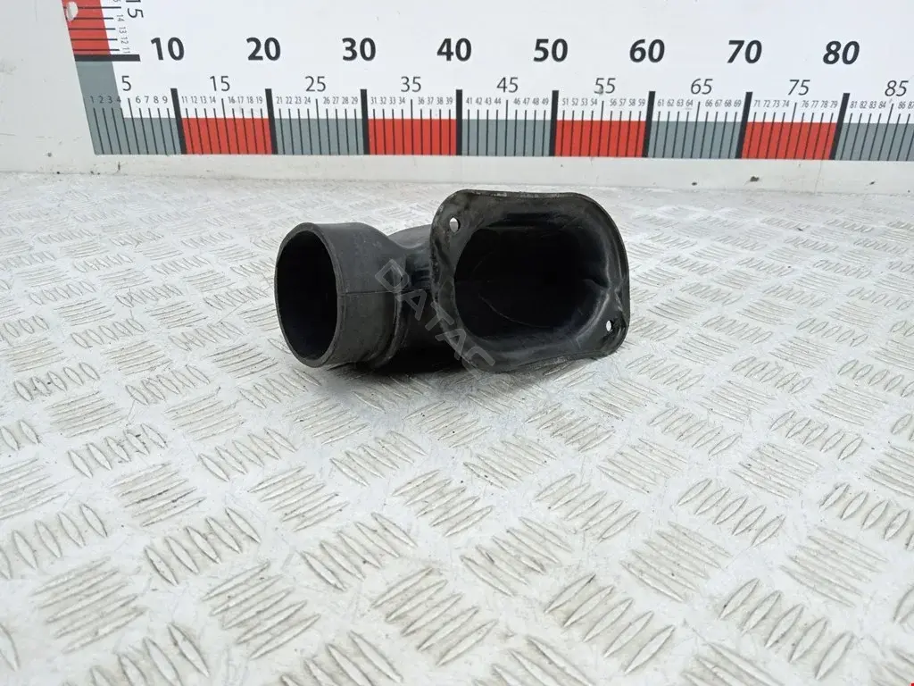 Воздухозаборник 1349914080