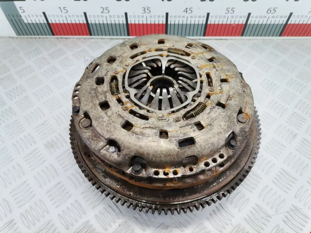 Маховик JDE3412