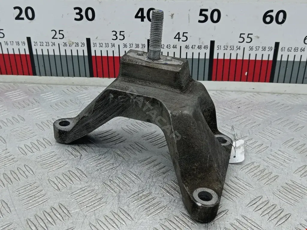 Кронштейн двигателя 6G917M125DB