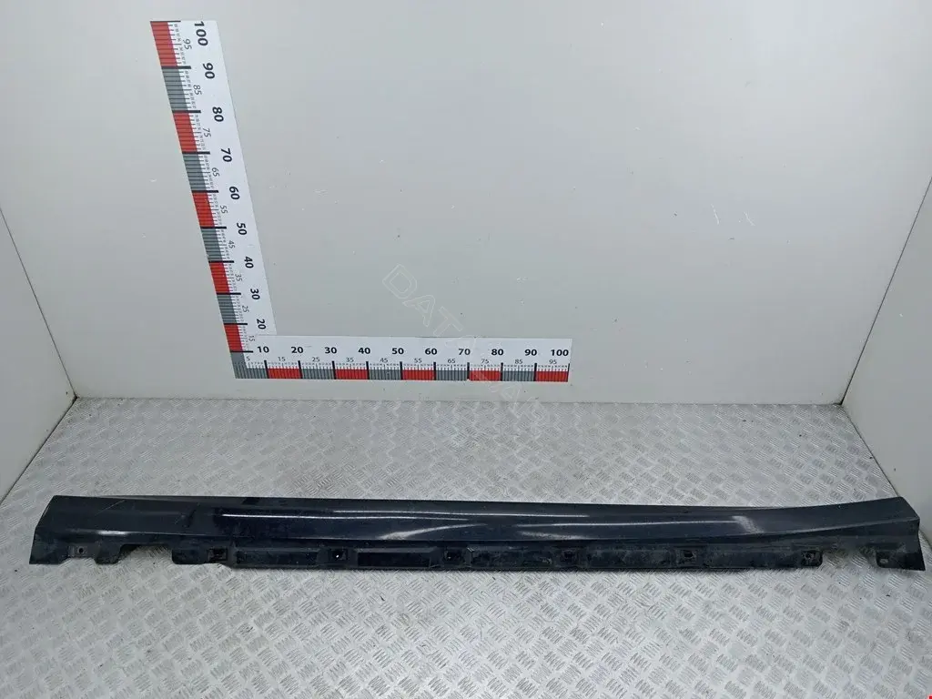 Накладка на порог A2516980854