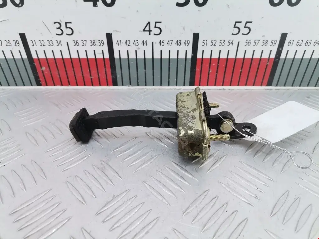 Ограничитель двери 813263B000