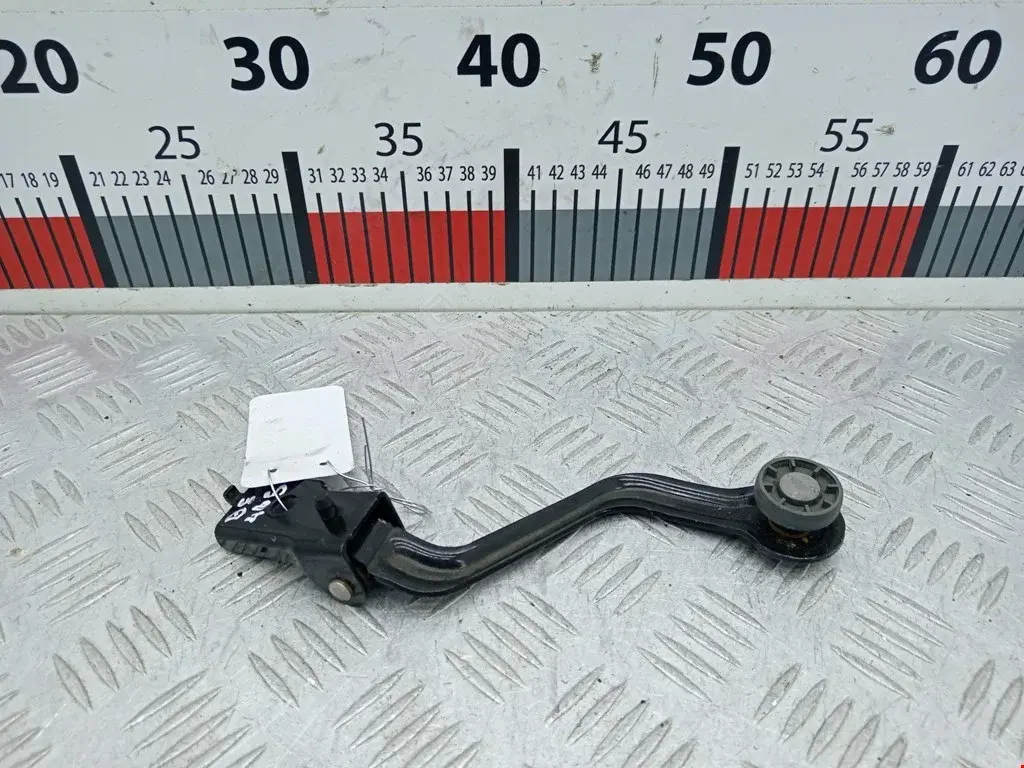 Ролик двери сдвижной 9033H4
