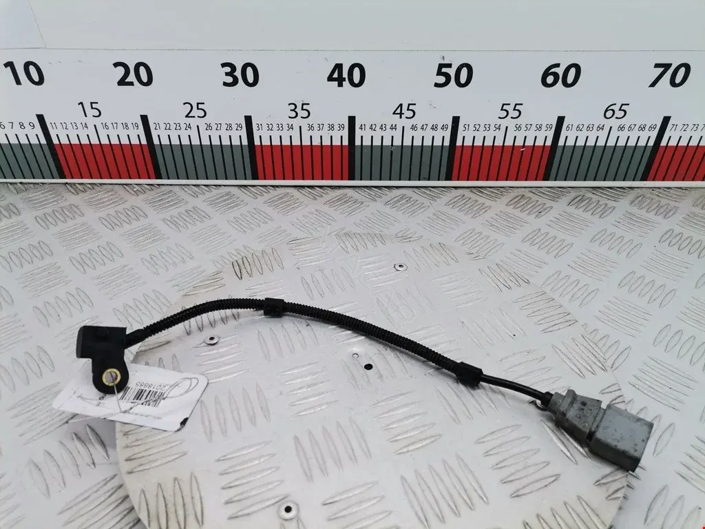 Датчик распредвала 03L907601, 03L957147A, 551395