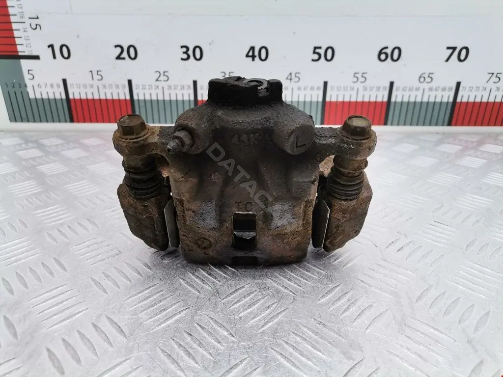 Суппорт тормозной 26692AG030