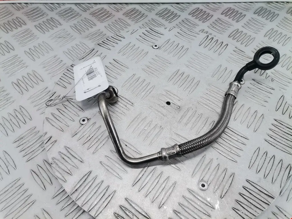 Маслопровод турбины 03L145736AH, 03L145736B, OP10257
