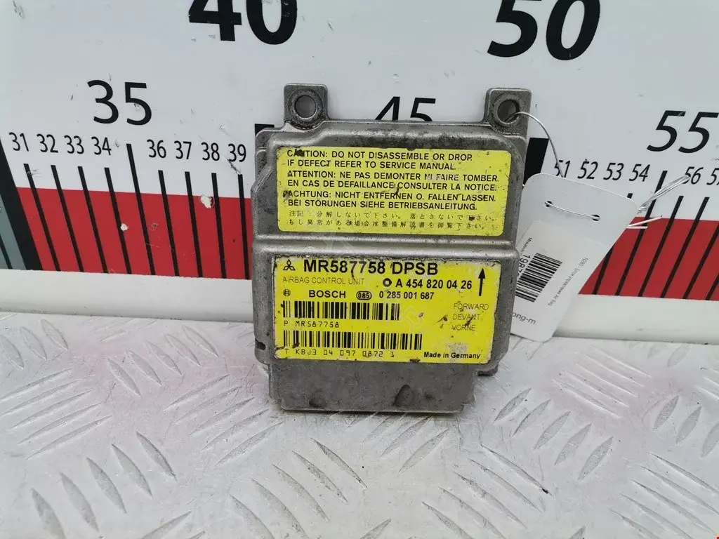 Блок управления подушками безопасности 0285001687, MR587758