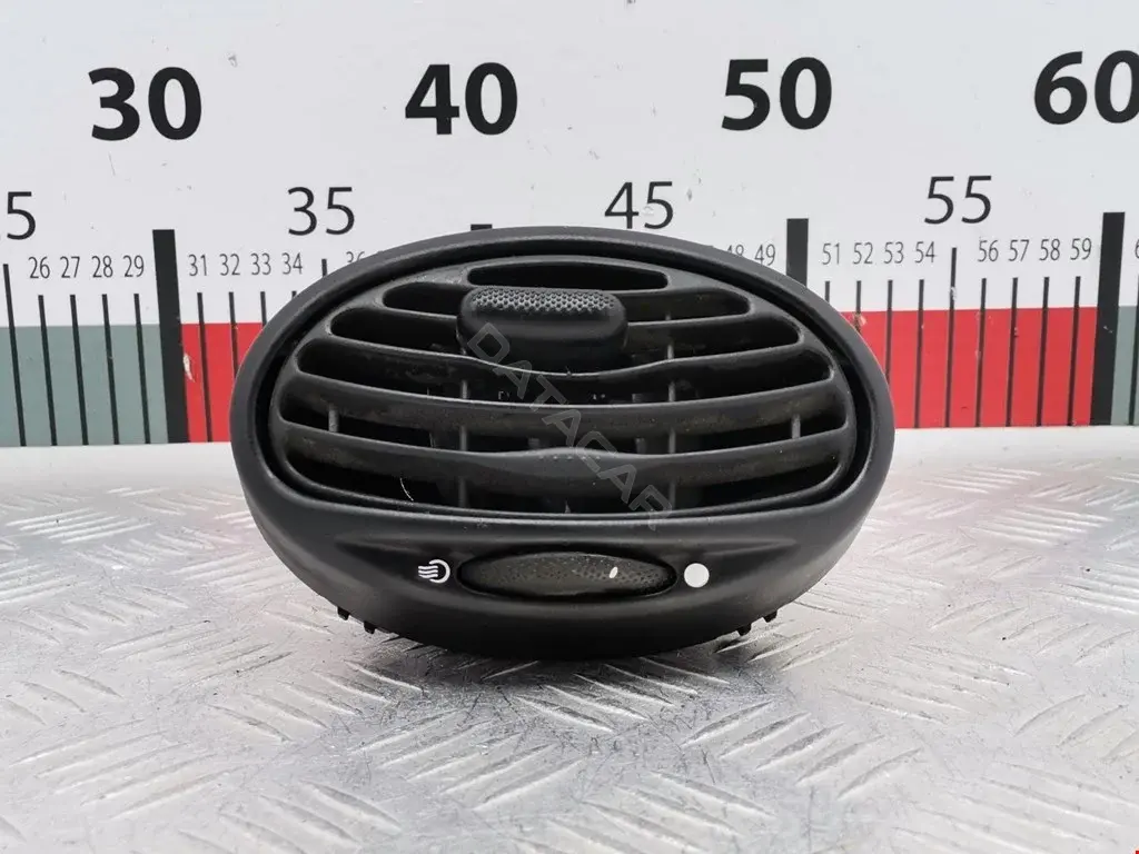 Дефлектор обдува салона 98AB19893AKW