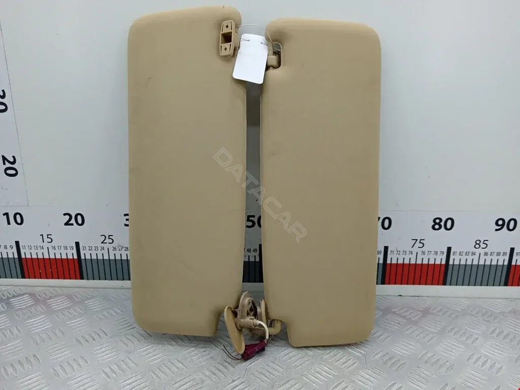 Козырек солнцезащитный 51167022765
