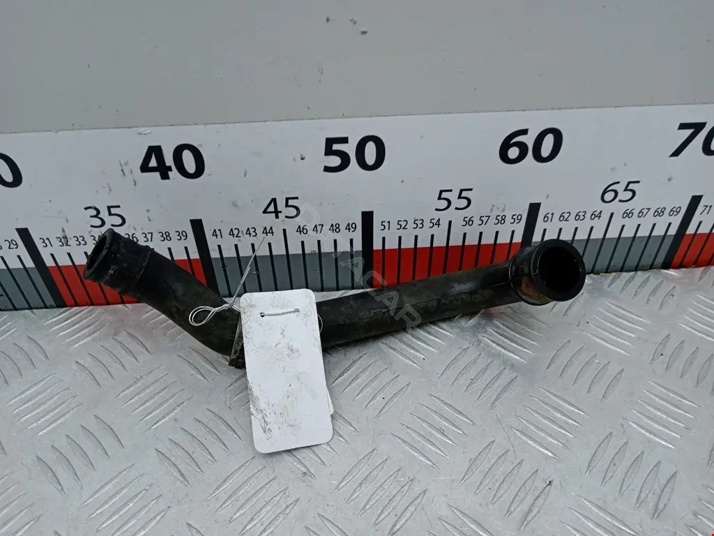 Патрубок вентиляции картера 4616125988, 4M5Q6A804AC