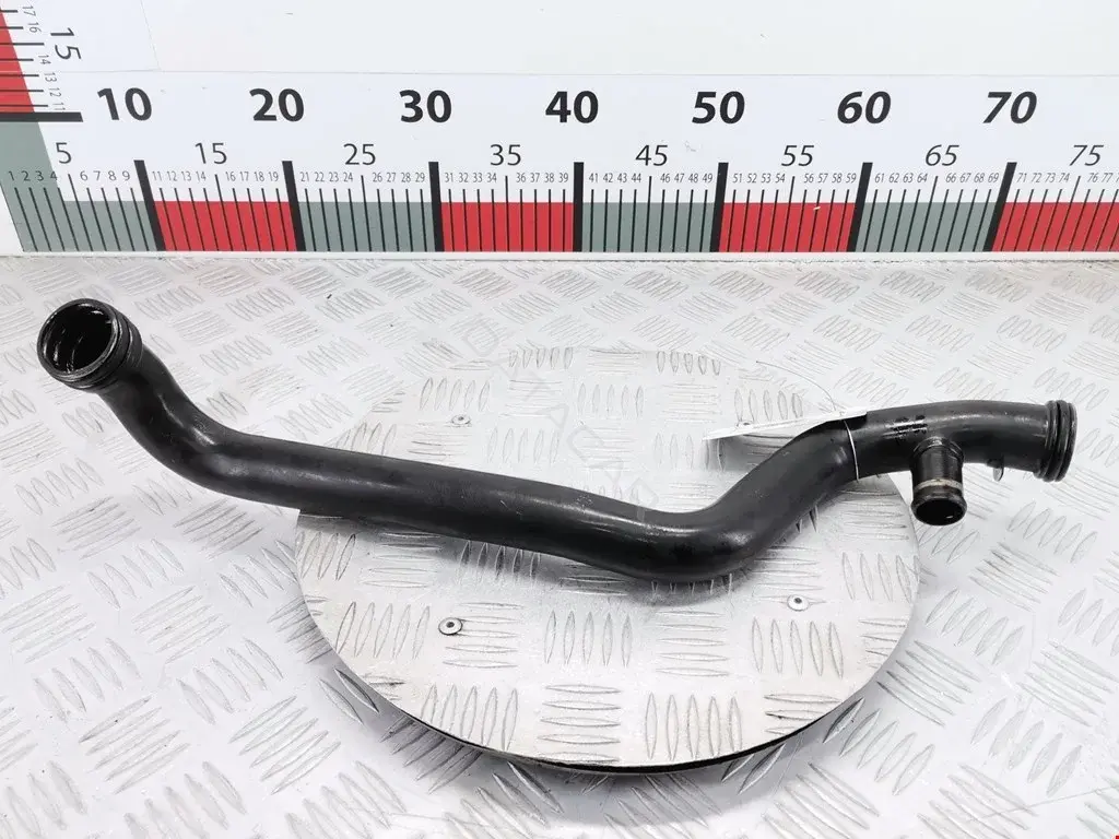 Патрубки системы охлаждения 1180R6