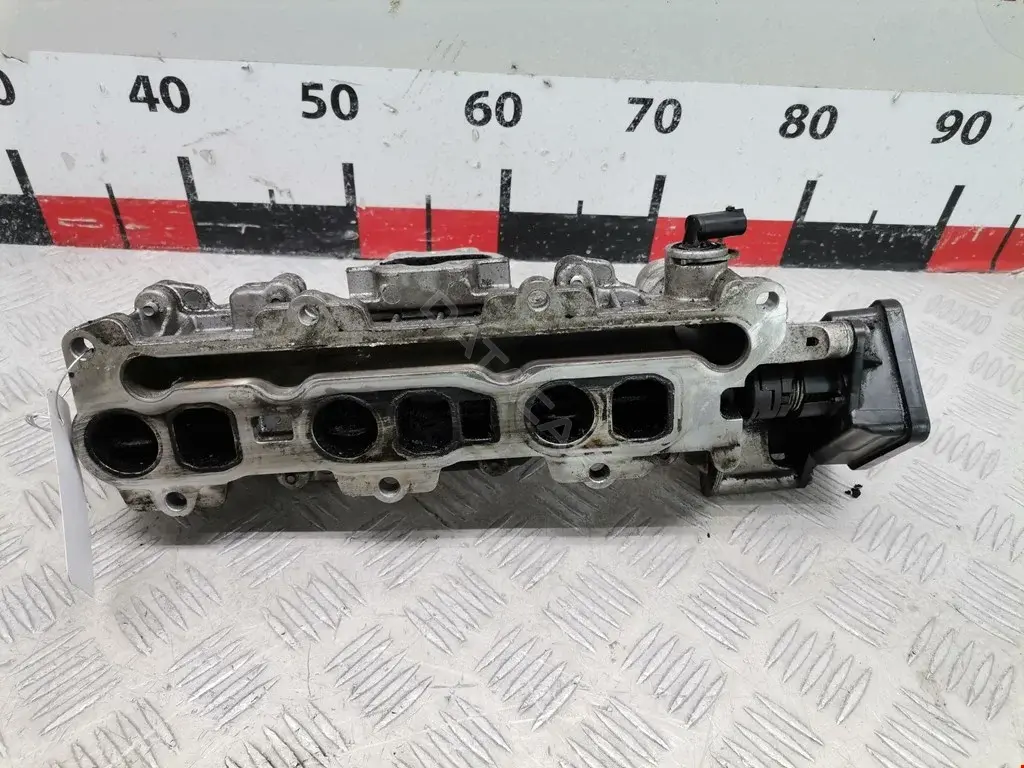 Коллектор впускной A6390900837, MN960364