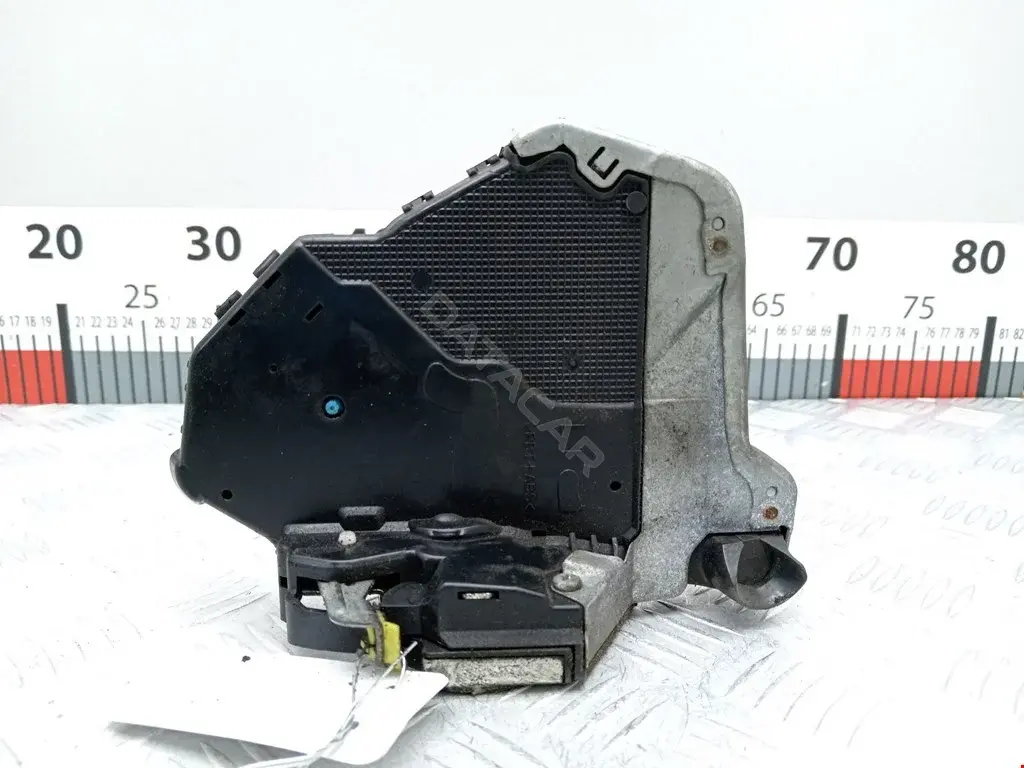 Замок двери 1J1107, 6904005150