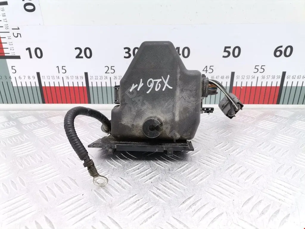 Блок предохранителей DD1066760