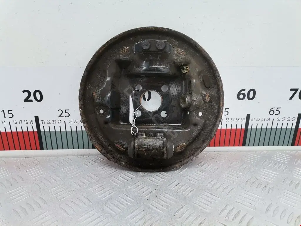 Защита тормозного диска 22LB909, 440007570R, 7701048291