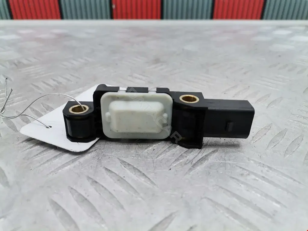 Датчик удара 4B0959643C, 4B0959643E, V10720876