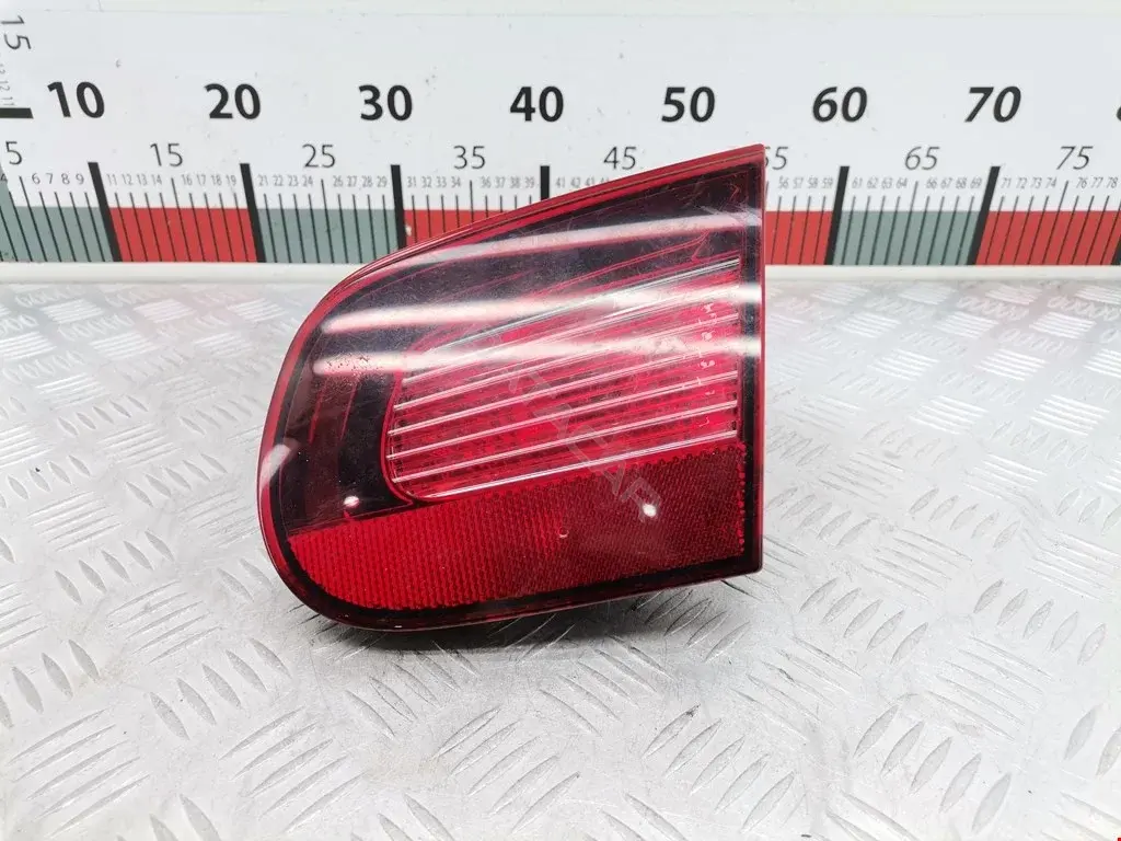 Задние фонари 1Q0945094C, 2NR009247161