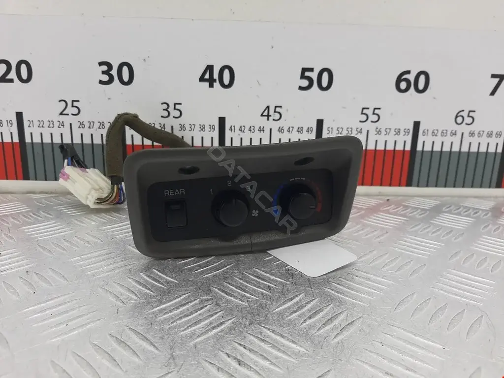 Блок управления климат-контролем MR958005