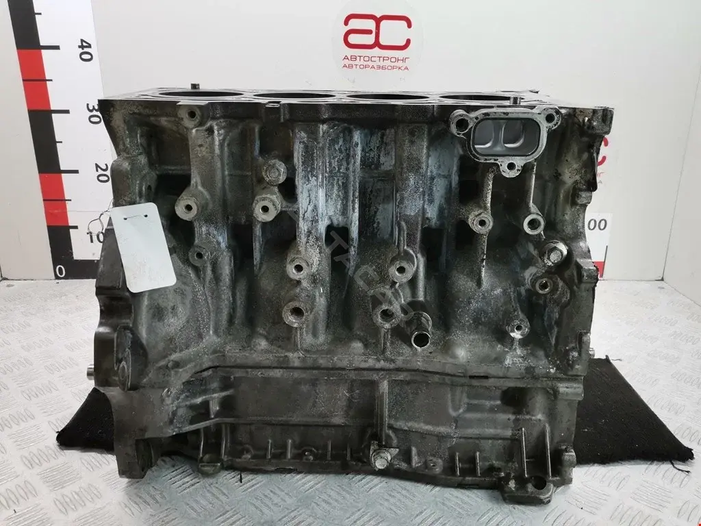 Блок цилиндров 1000C199