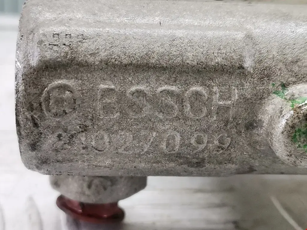 Главный цилиндр сцепления 0011017915, 0204123339, 0585522SX