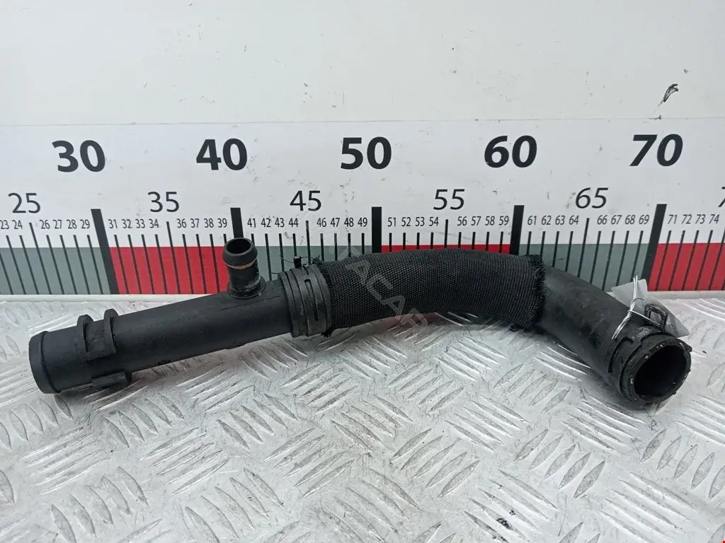 Патрубки системы охлаждения 8X2318K580BB, S4000073