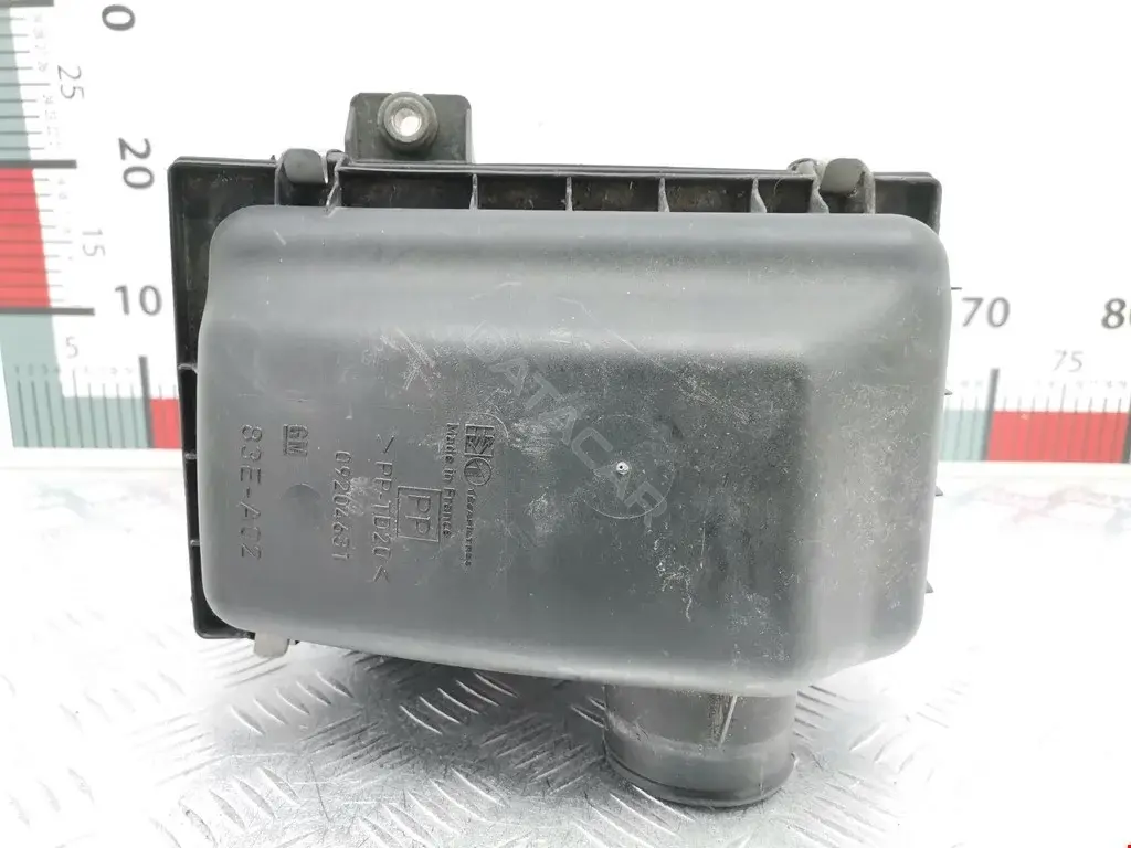 Корпус воздушного фильтра 09204631, 9204631