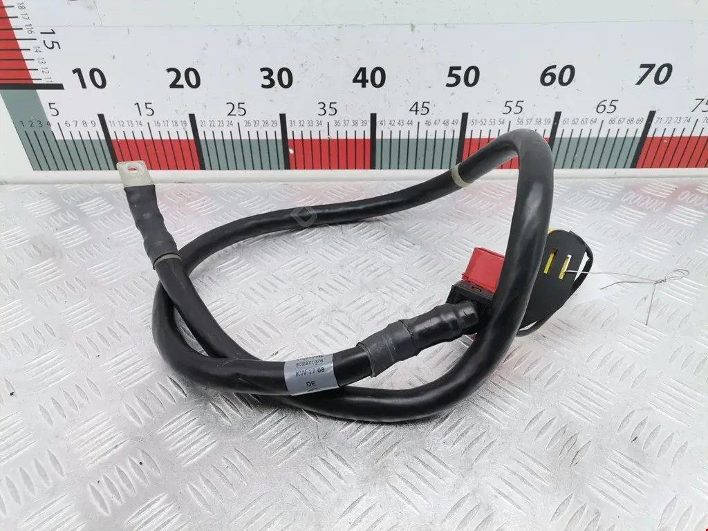 Клемма аккумуляторная 3D0915521B