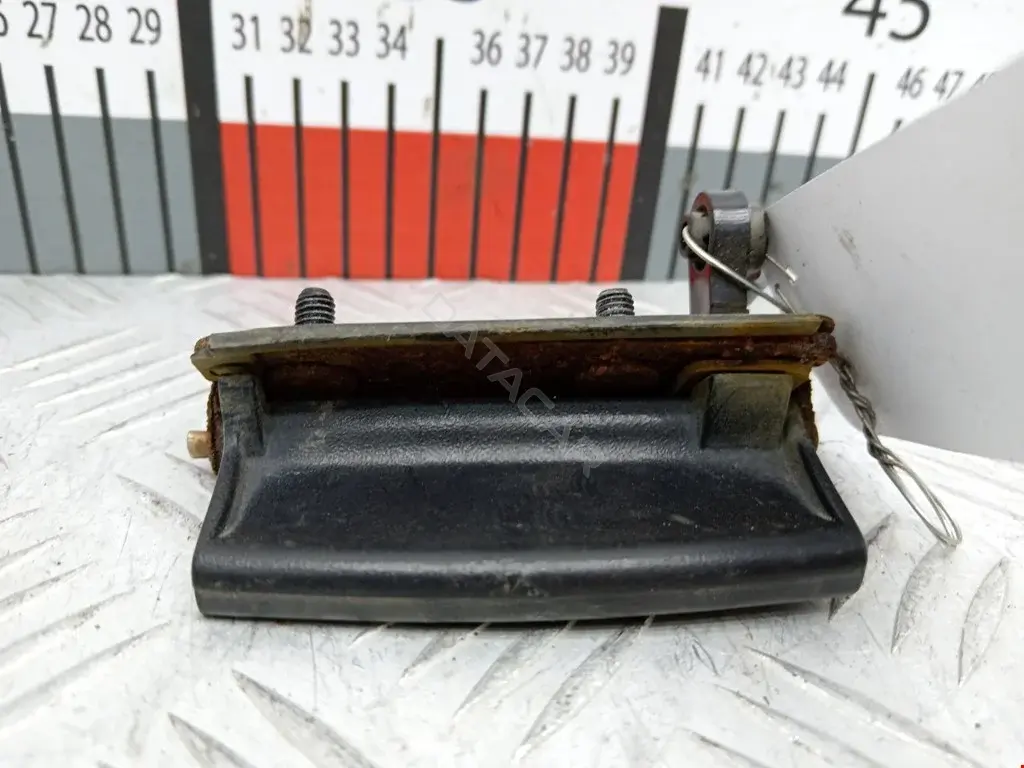 Ручка крышки багажника 2056201