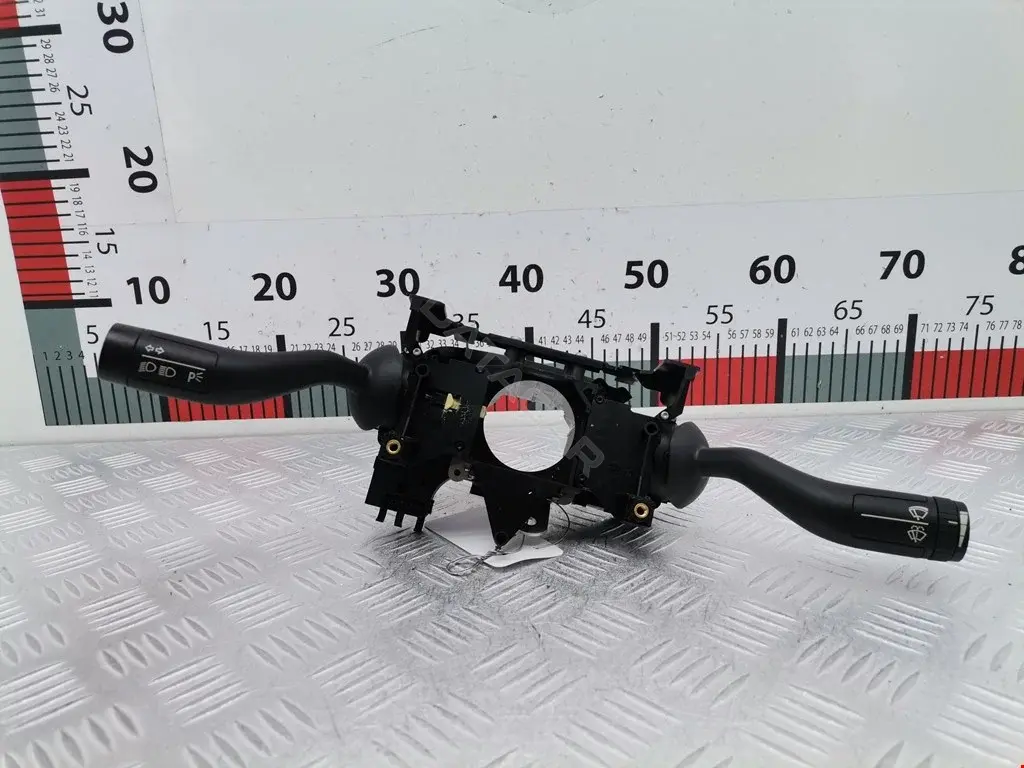 Переключатель подрулевой 3D0953513