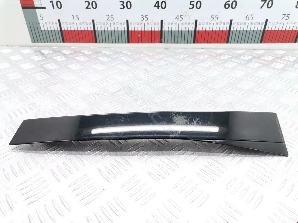 Молдинг двери 3D4839903