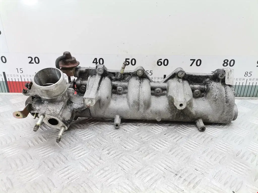 Коллектор впускной RF7J13100A