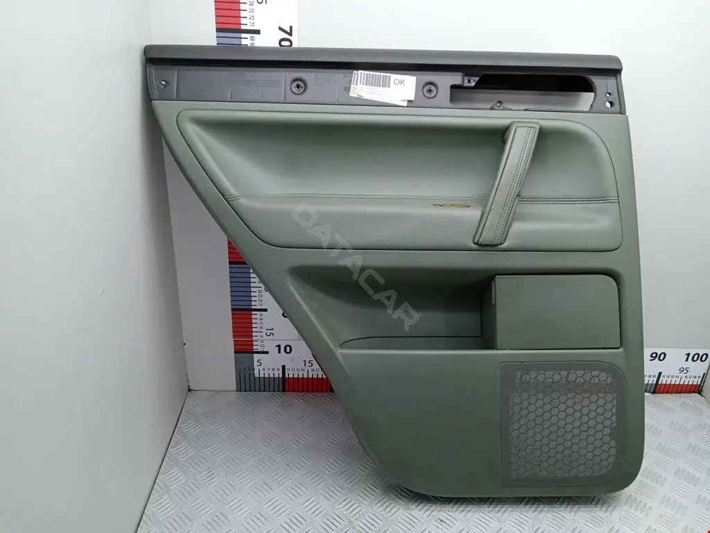 Дверная карта 7L6867211AN