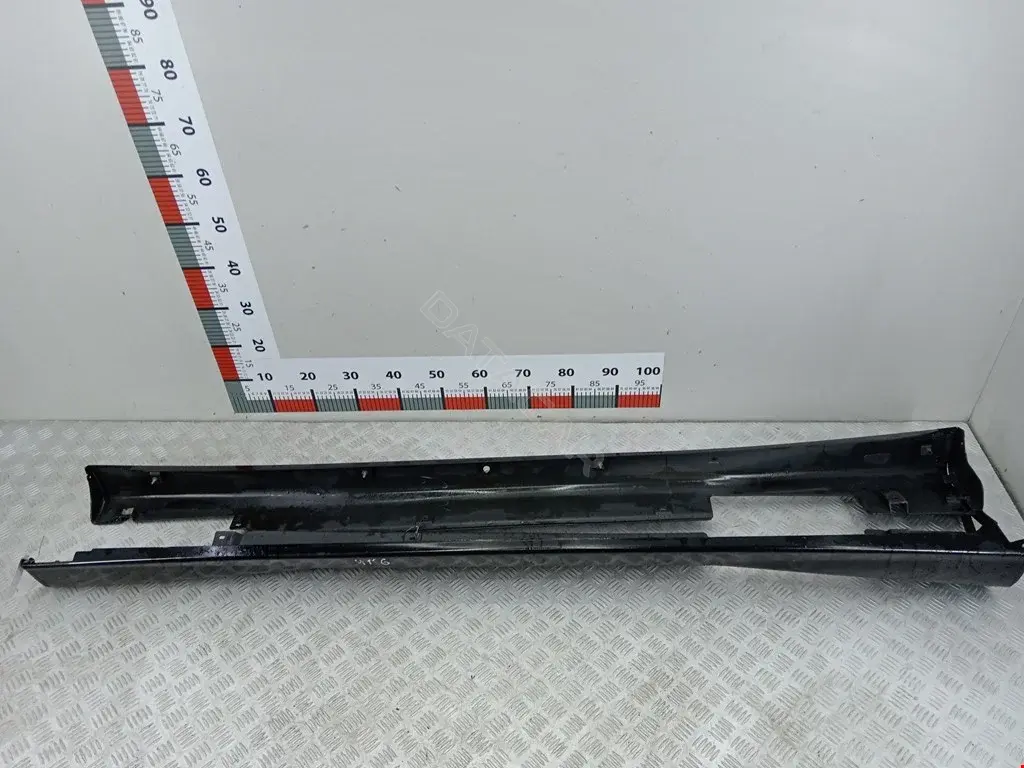 Накладка на порог 76851BU530, 76853BUXXX