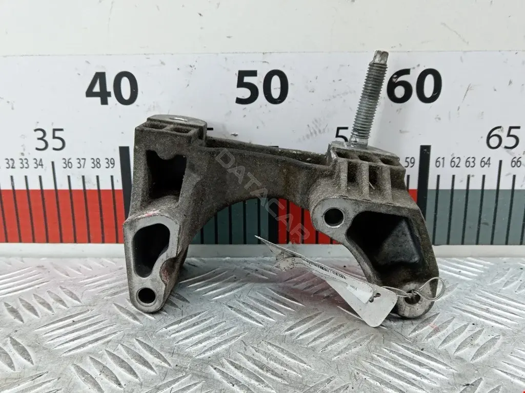 Кронштейн двигателя 1465151, 6G9Q6030AA