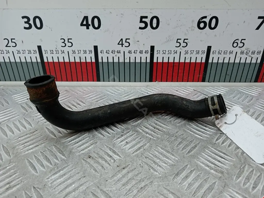 Патрубок вентиляции картера 4616125988, 4M5Q6A804AC