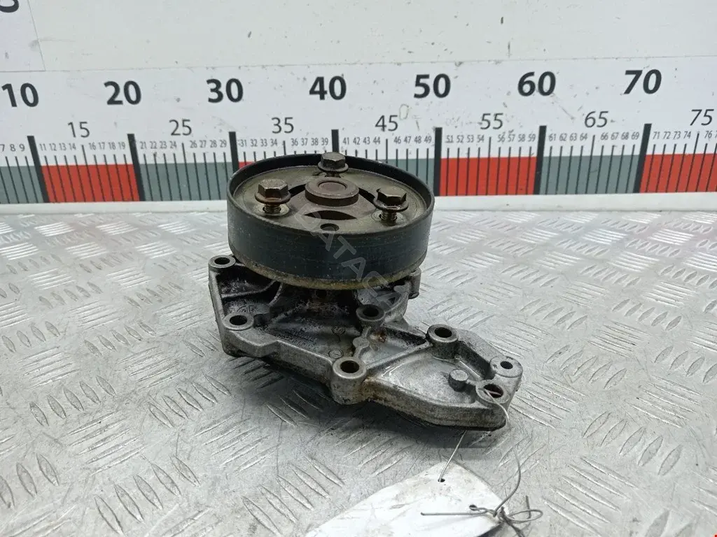 Водяной насос / Помпа 8200102286