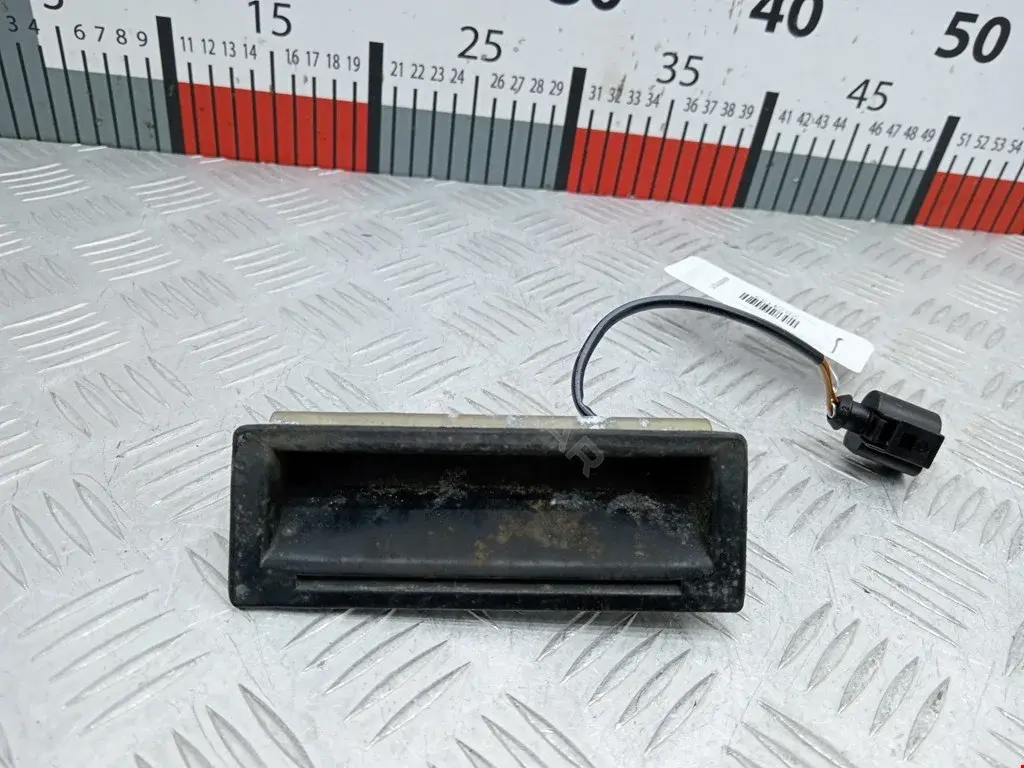 Ручка крышки багажника 119639, 132053101, 16SKV251