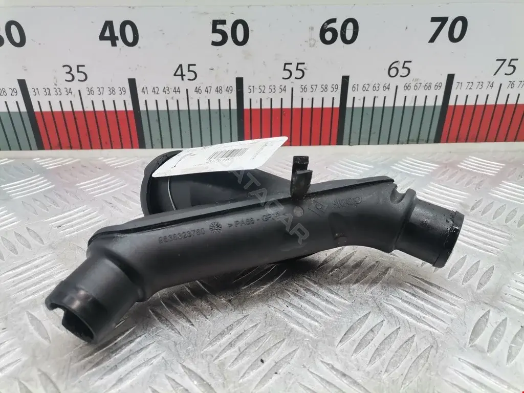 Маслозаливная горловина 1192V4, 9638323780
