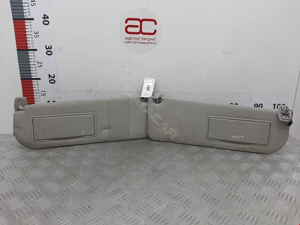 Козырек солнцезащитный 8143PZ