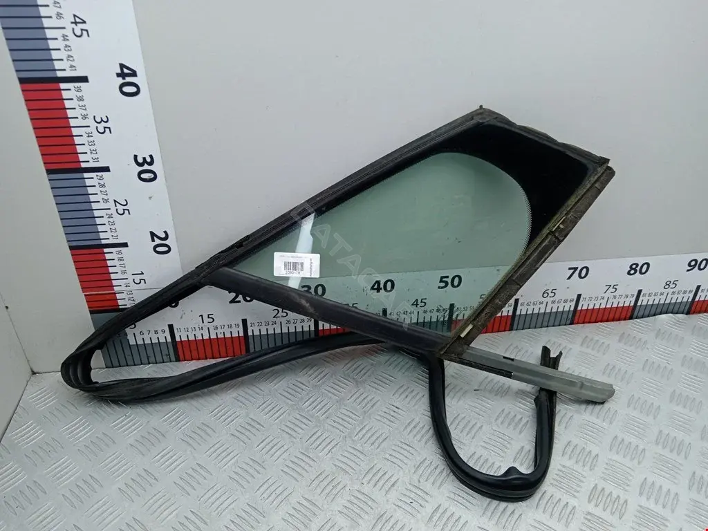 Стекло двери 9202K5