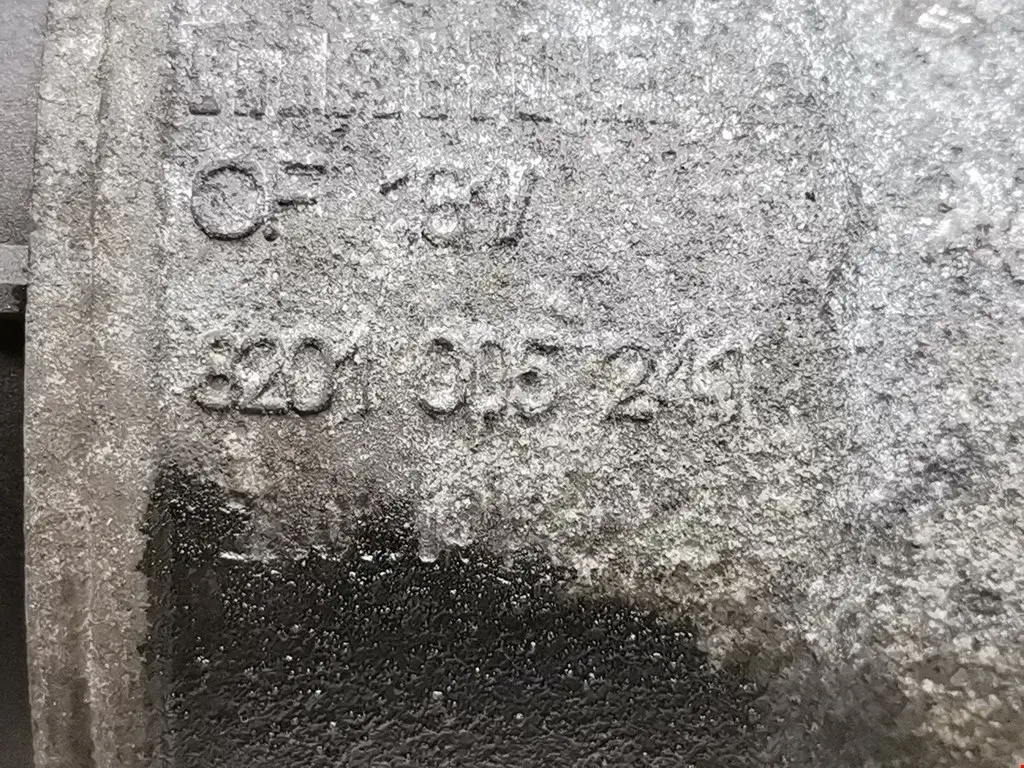 Корпус масляного фильтра 04420402, 093168067, 1520000Q0L
