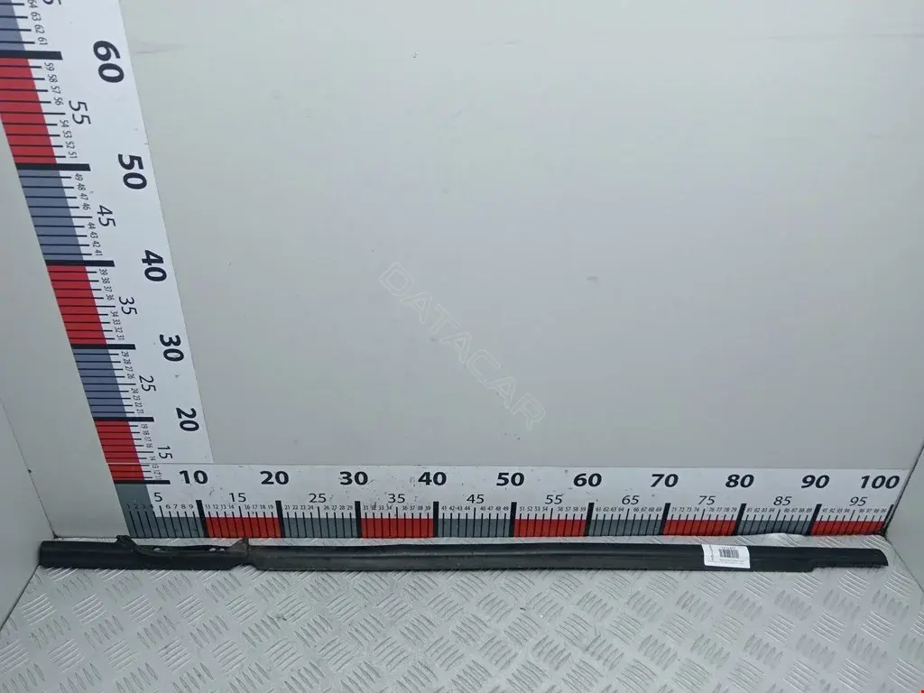 Молдинг двери 9310E3