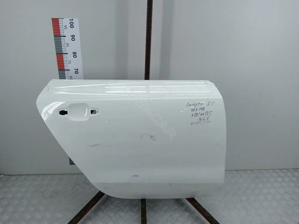 Дверь 4G8833052A