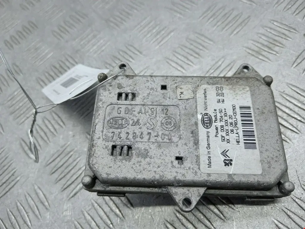 Блок розжига ксенона 5DF008704-50, YWC500440