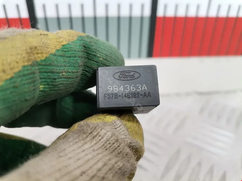 Многофункциональное реле 1454539, 2317860, 6G9T14B192BA
