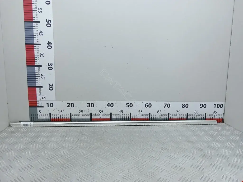 Молдинг двери 1328113