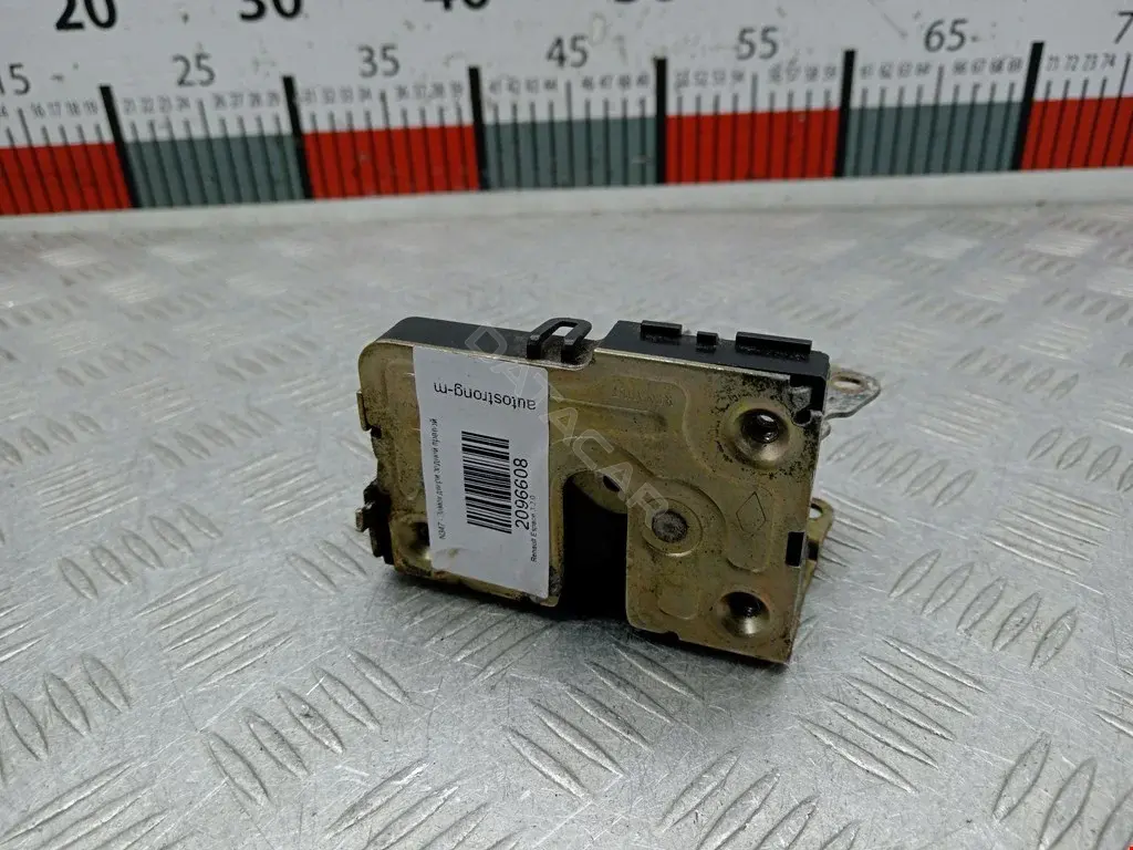 Замок двери 6025309506