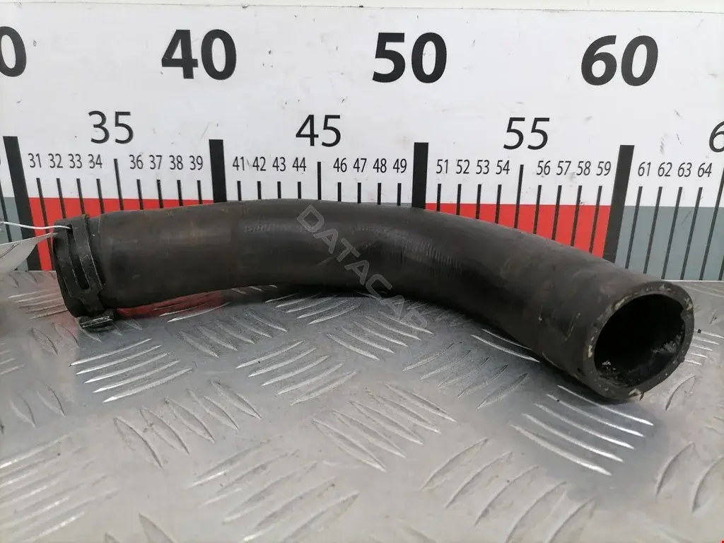Патрубки системы охлаждения 8X2318K580BB