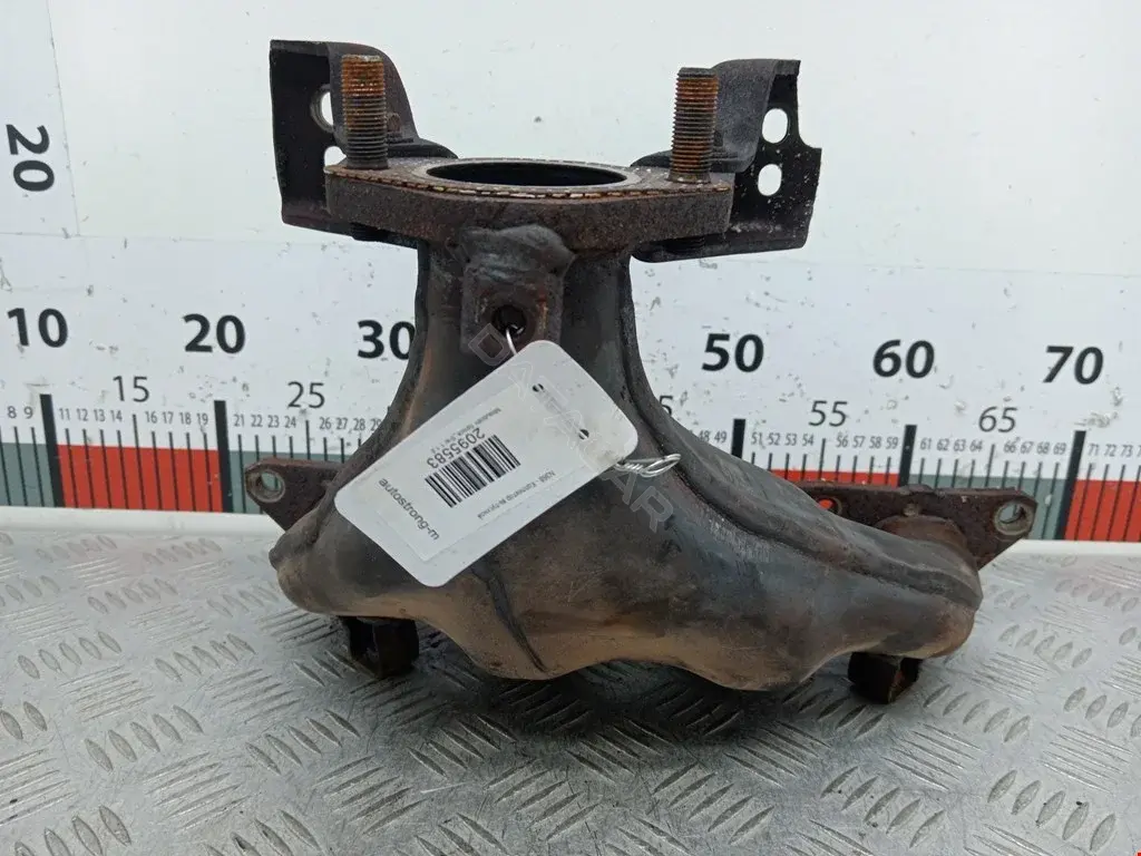 Выпускной коллектор MR481879