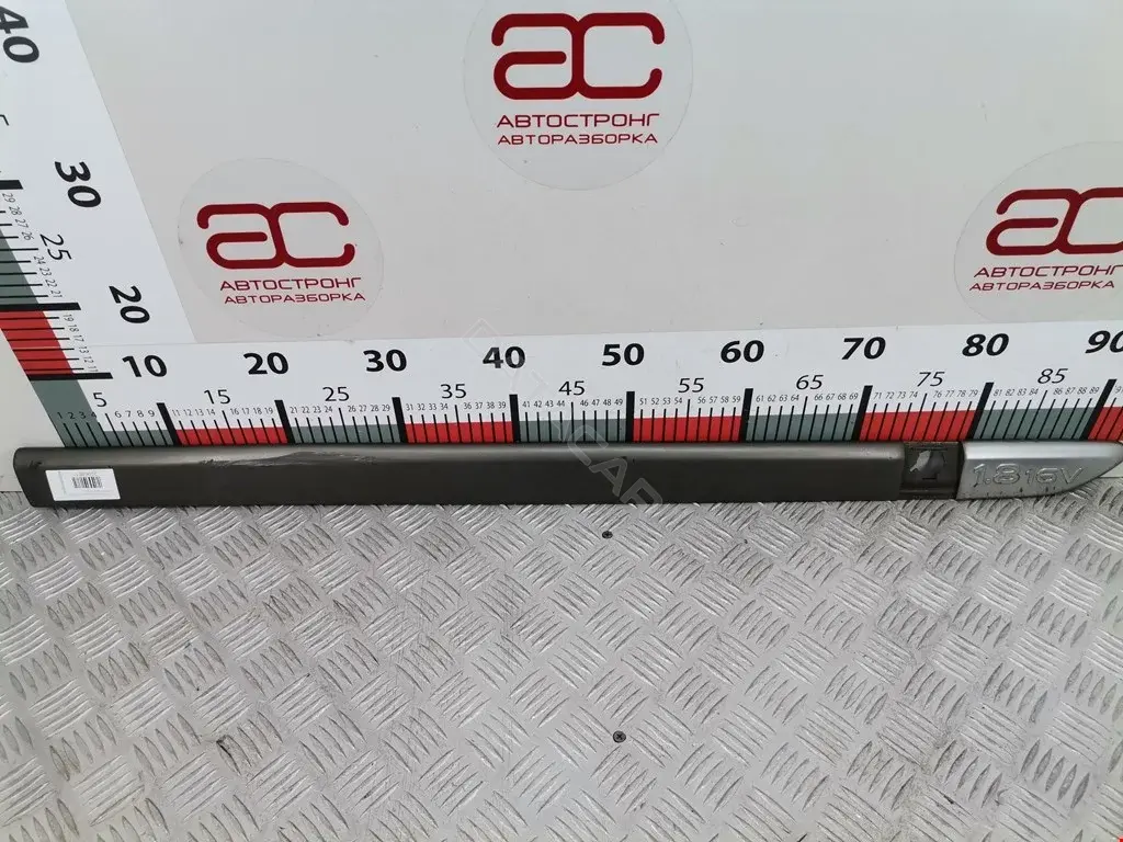 Молдинг двери 7701060404, 8200036021